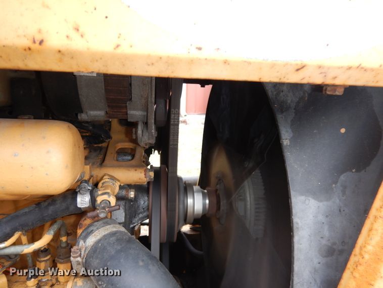 image for item DH8987 Tiger 7710  tractor