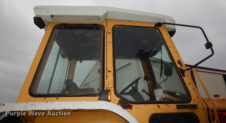 image for item DH8987 Tiger 7710  tractor