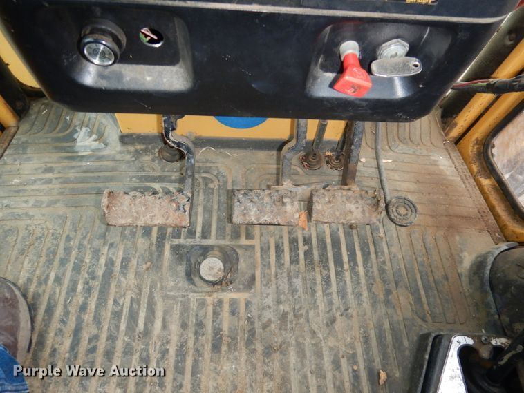 image for item DH8987 Tiger 7710  tractor