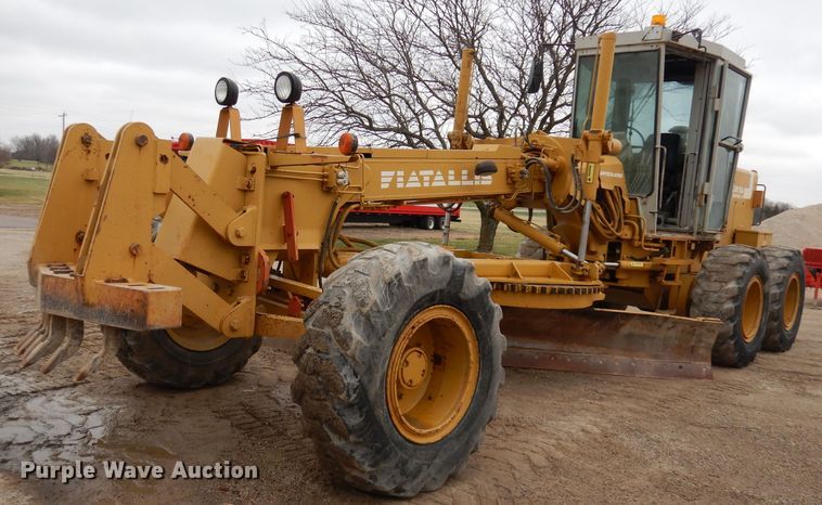 image for item DH8988 Fiat-Allis FG85A  motor grader