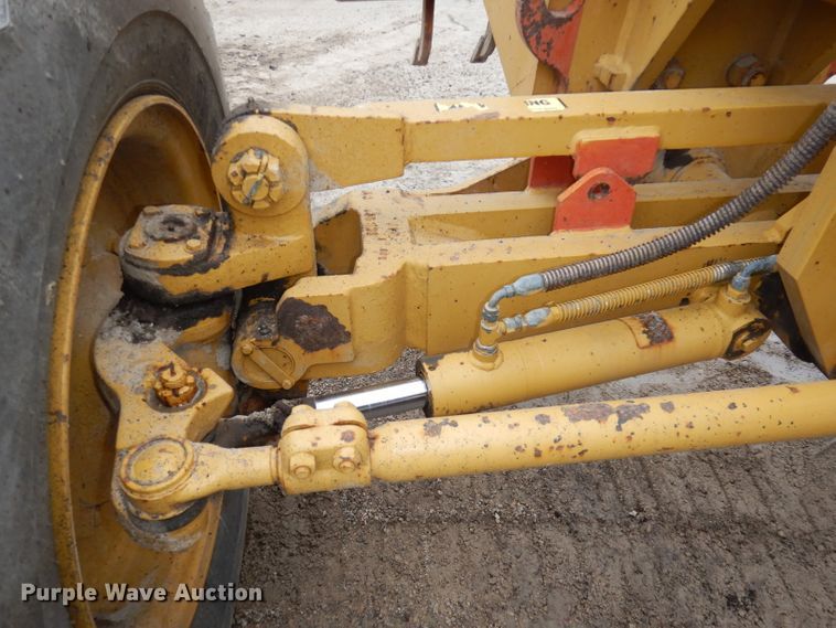 image for item DH8988 Fiat-Allis FG85A  motor grader