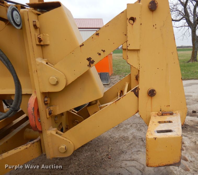 image for item DH8988 Fiat-Allis FG85A  motor grader