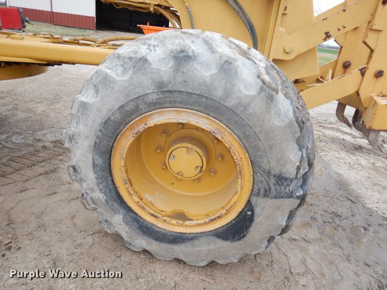 image for item DH8988 Fiat-Allis FG85A  motor grader