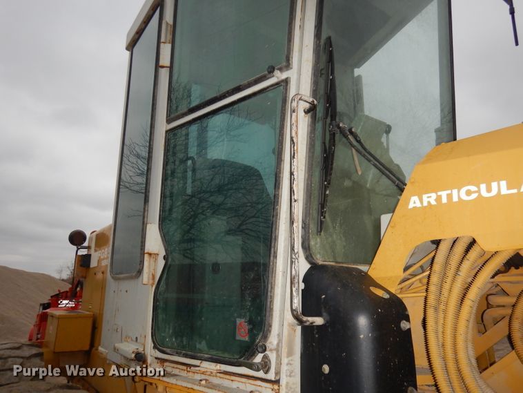 image for item DH8988 Fiat-Allis FG85A  motor grader