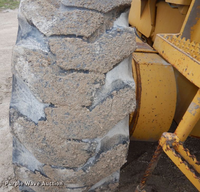 image for item DH8988 Fiat-Allis FG85A  motor grader