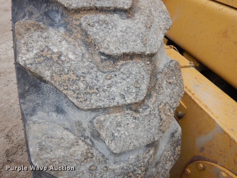 image for item DH8988 Fiat-Allis FG85A  motor grader