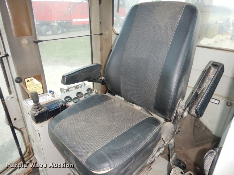 image for item DH8988 Fiat-Allis FG85A  motor grader