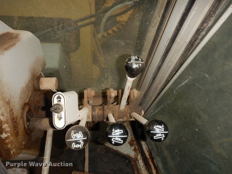 image for item DH8988 Fiat-Allis FG85A  motor grader