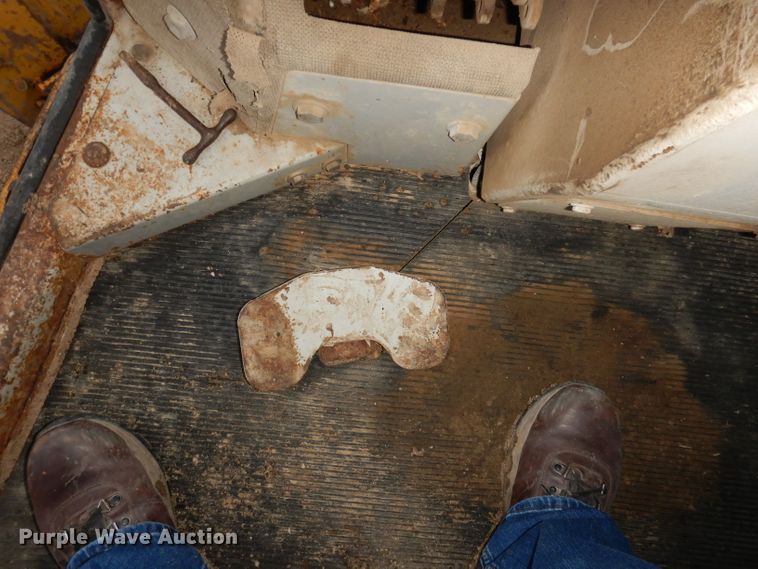 image for item DH8988 Fiat-Allis FG85A  motor grader