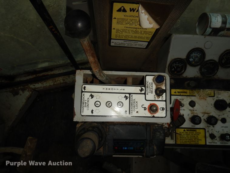 image for item DH8988 Fiat-Allis FG85A  motor grader