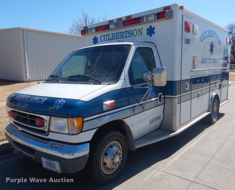 image for item DJ1279 1998 Ford Econoline E450 Super Duty  ambulance