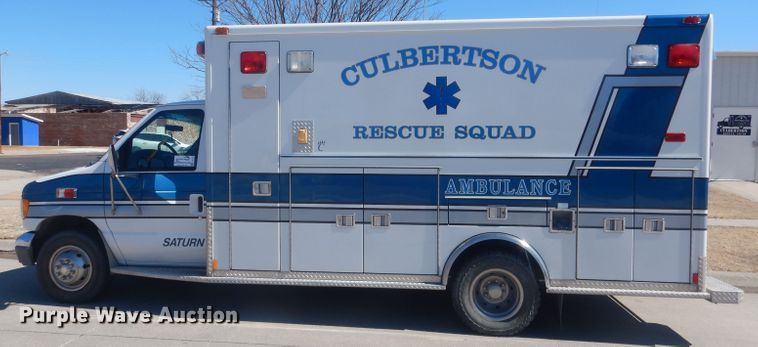 image for item DJ1279 1998 Ford Econoline E450 Super Duty  ambulance