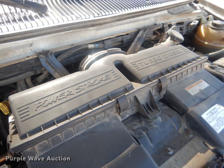 image for item DJ1279 1998 Ford Econoline E450 Super Duty  ambulance