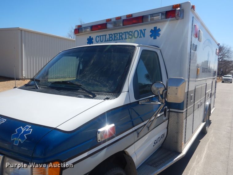image for item DJ1279 1998 Ford Econoline E450 Super Duty  ambulance