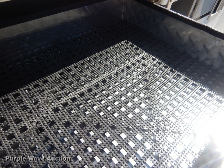 image for item DJ1279 1998 Ford Econoline E450 Super Duty  ambulance