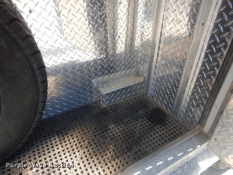 image for item DJ1279 1998 Ford Econoline E450 Super Duty  ambulance