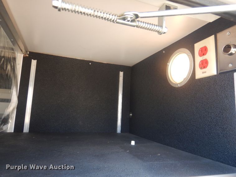 image for item DJ1279 1998 Ford Econoline E450 Super Duty  ambulance