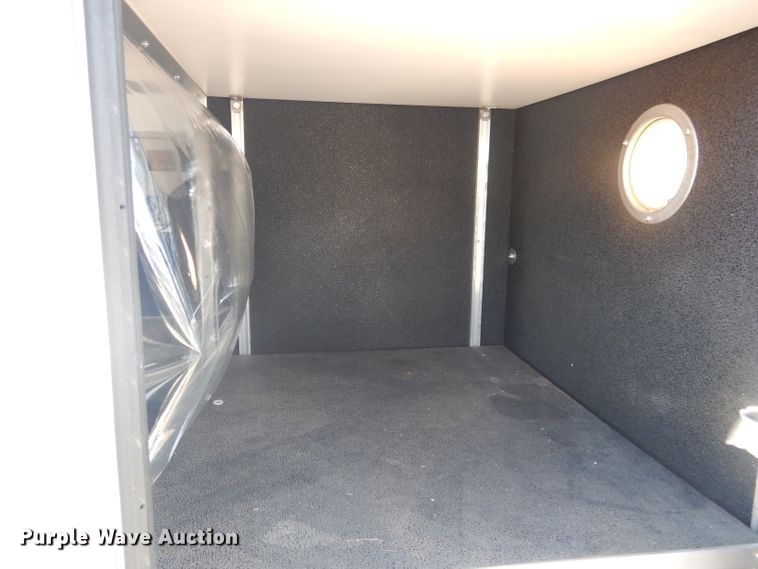 image for item DJ1279 1998 Ford Econoline E450 Super Duty  ambulance