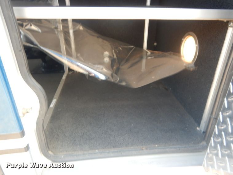 image for item DJ1279 1998 Ford Econoline E450 Super Duty  ambulance