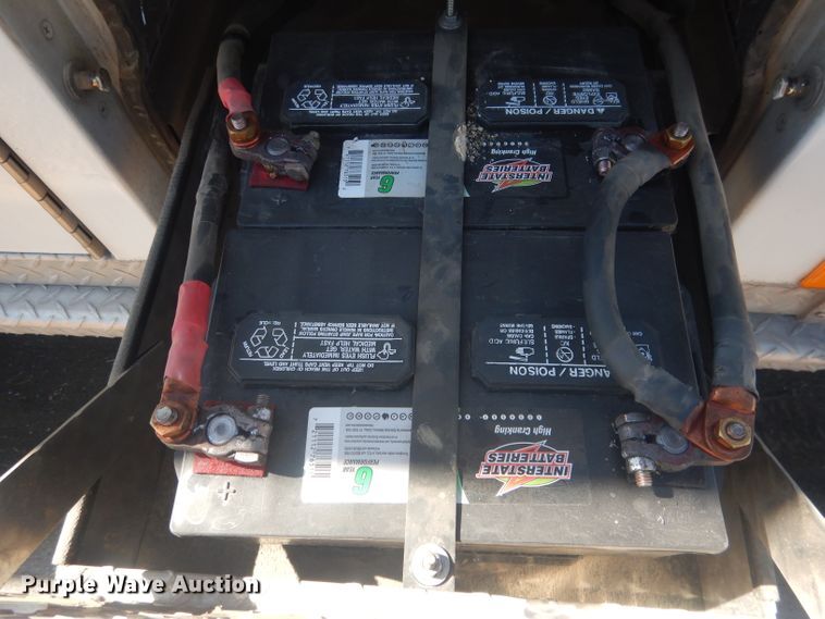 image for item DJ1279 1998 Ford Econoline E450 Super Duty  ambulance