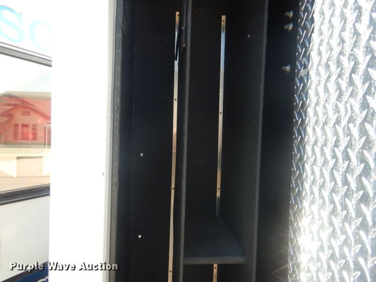 image for item DJ1279 1998 Ford Econoline E450 Super Duty  ambulance