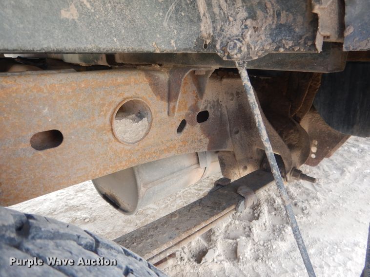 image for item DJ1283 2004 Chevrolet Silverado 1500  Ext. Cab pickup truck