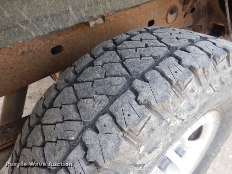 image for item DJ1283 2004 Chevrolet Silverado 1500  Ext. Cab pickup truck