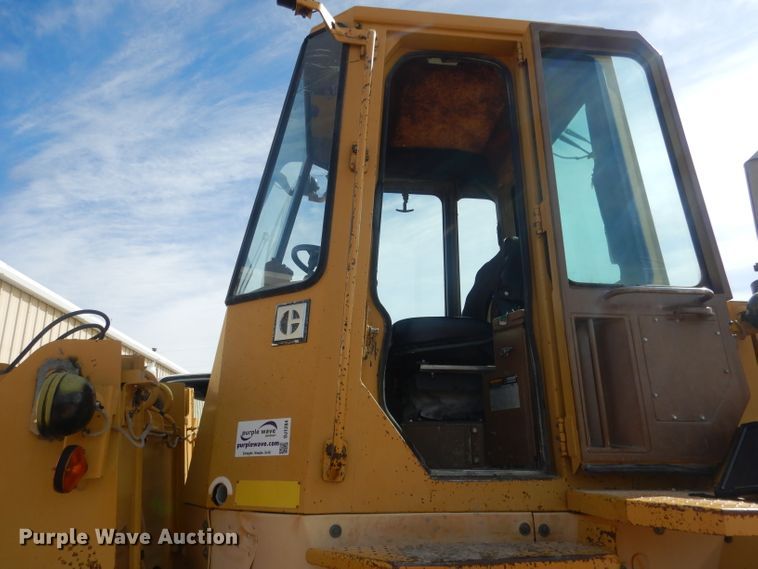 image for item DJ1284 Caterpillar 936E  wheel loader
