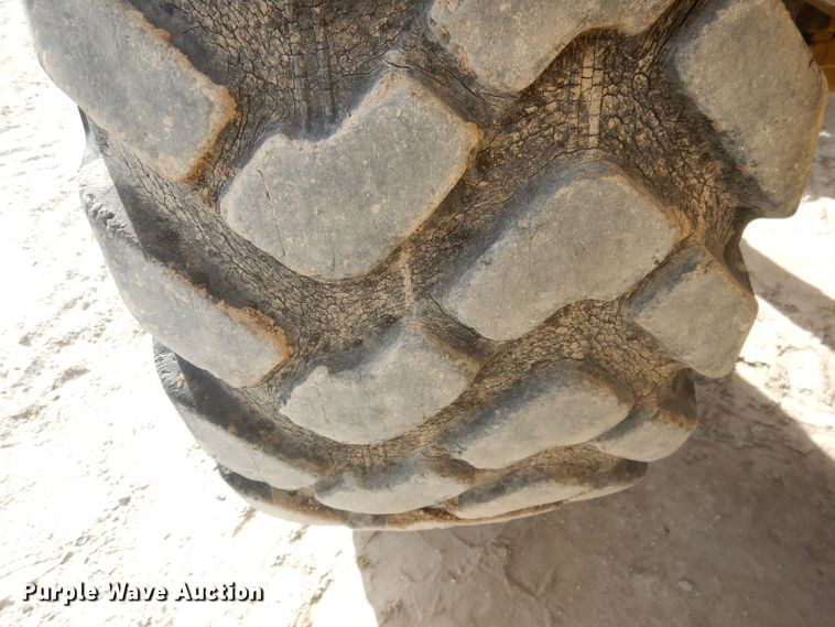 image for item DJ1284 Caterpillar 936E  wheel loader