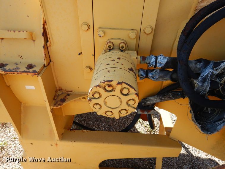 image for item DK0326 1997 Vermeer BC906  wood chipper