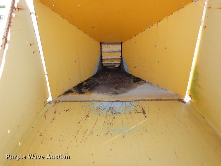 image for item DK0326 1997 Vermeer BC906  wood chipper