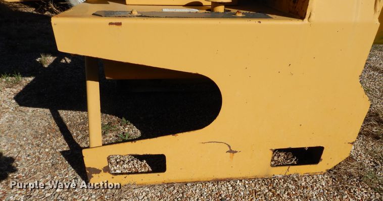 image for item DK0326 1997 Vermeer BC906  wood chipper