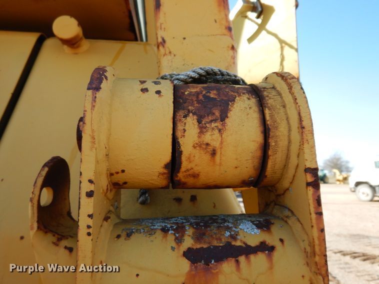 image for item DK0327 1979 Caterpillar 955L  track loader