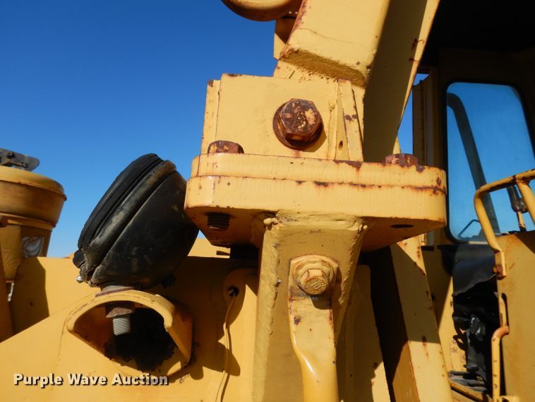 image for item DK0327 1979 Caterpillar 955L  track loader