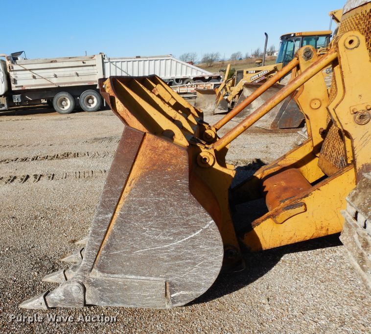 image for item DK0327 1979 Caterpillar 955L  track loader