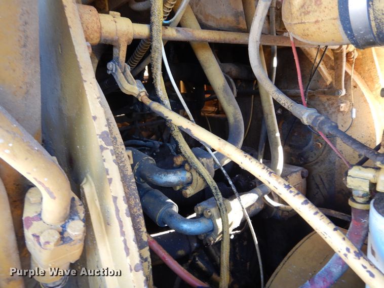 image for item DK0327 1979 Caterpillar 955L  track loader