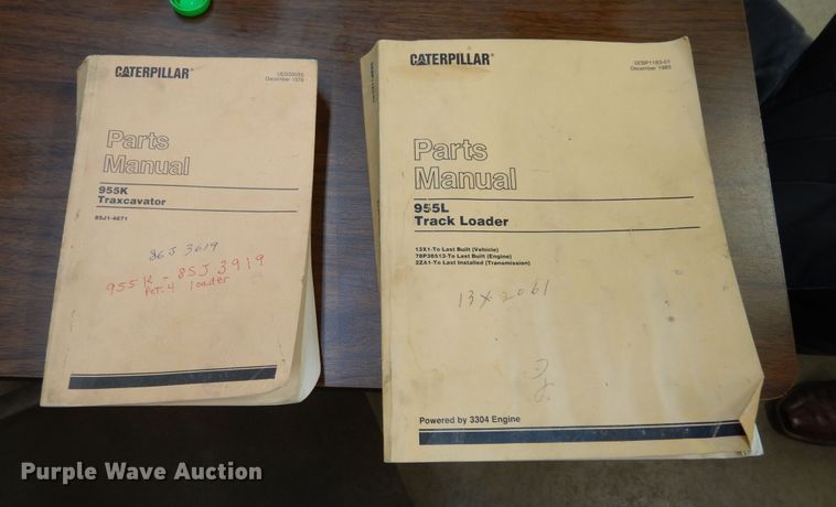 image for item DK0327 1979 Caterpillar 955L  track loader