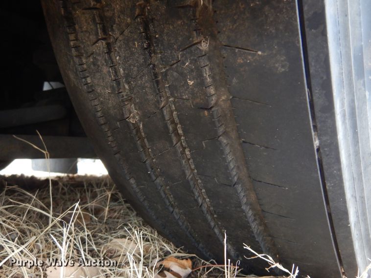 image for item DK4358 2003 MCI D4500  coach bus