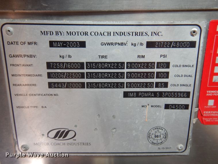 image for item DK4358 2003 MCI D4500  coach bus