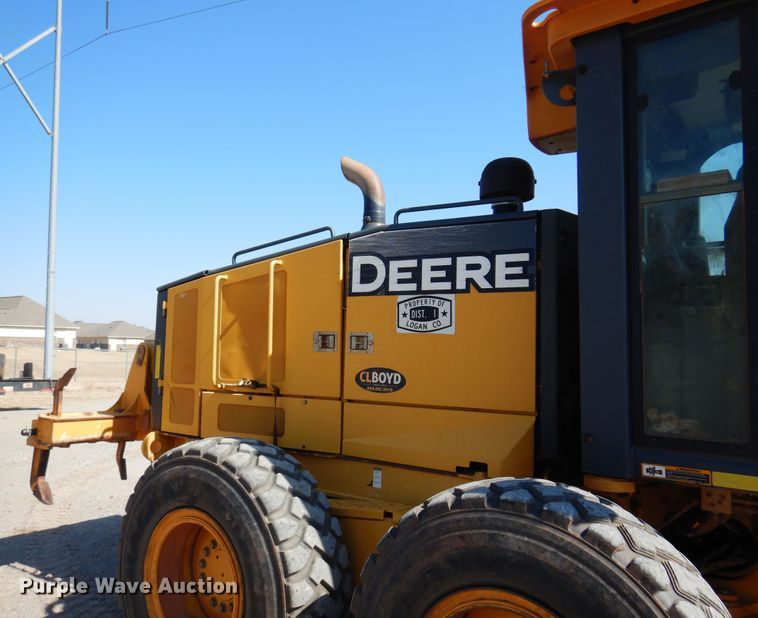 image for item DK4373 2012 John Deere 672G  motor grader