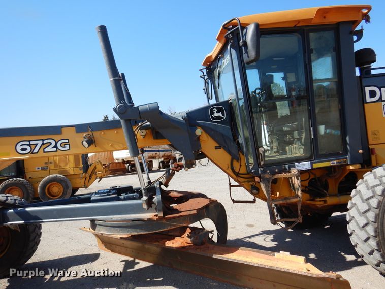 image for item DK4373 2012 John Deere 672G  motor grader