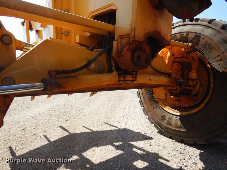 image for item DK4373 2012 John Deere 672G  motor grader