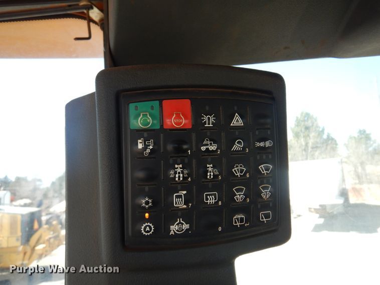 image for item DK4373 2012 John Deere 672G  motor grader