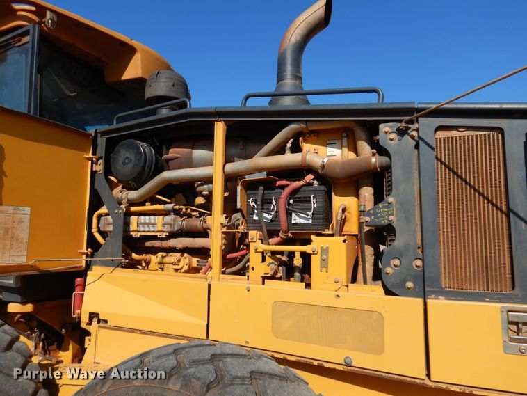 image for item DK4373 2012 John Deere 672G  motor grader