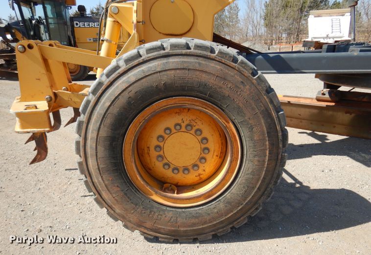 image for item DK4373 2012 John Deere 672G  motor grader