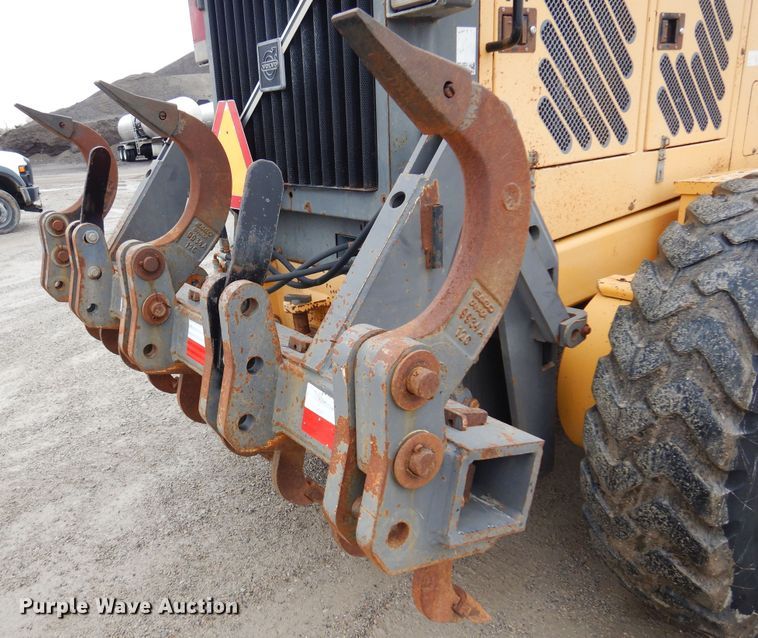 image for item DK4427 2002 Volvo G720  motor grader