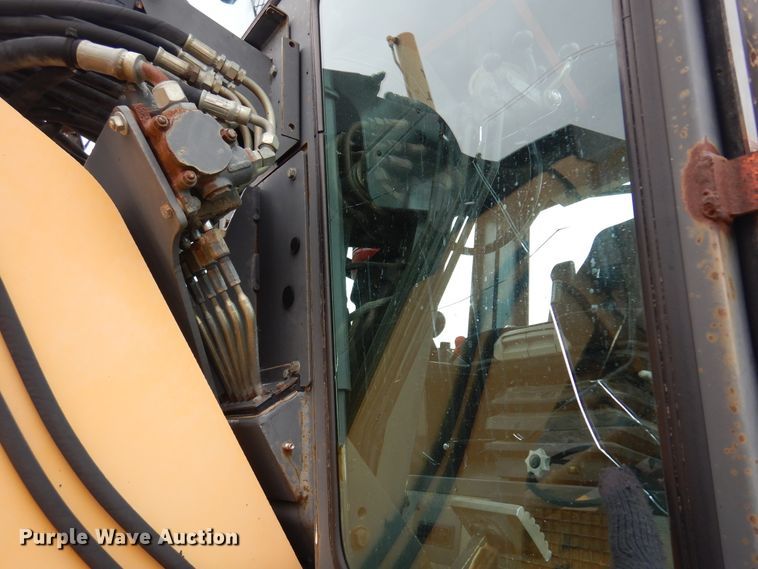 image for item DK4427 2002 Volvo G720  motor grader