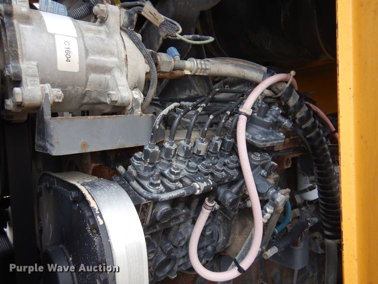 image for item DK4427 2002 Volvo G720  motor grader