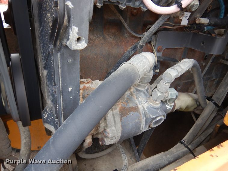 image for item DK4427 2002 Volvo G720  motor grader