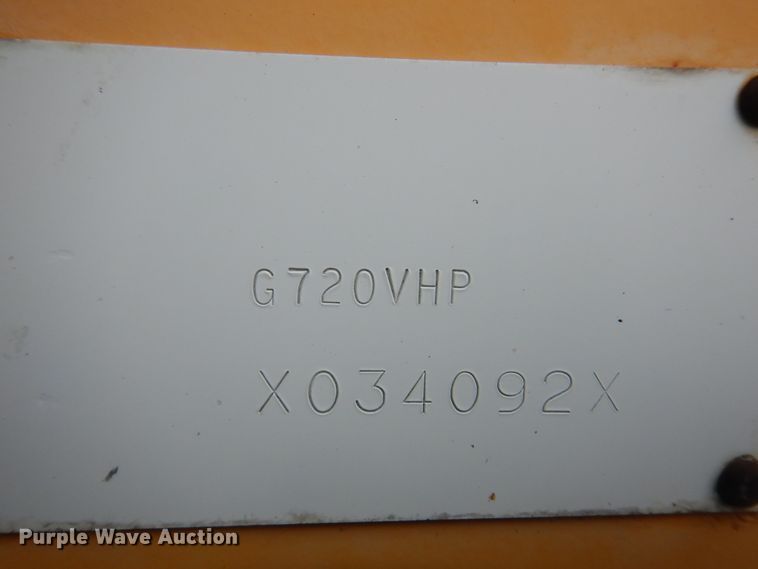 image for item DK4427 2002 Volvo G720  motor grader